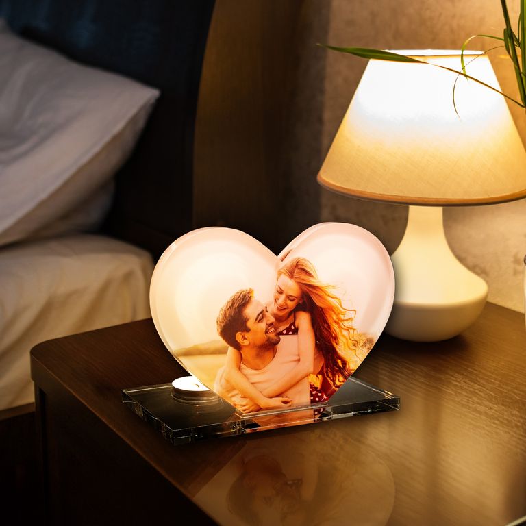 Acryl-Herz beleuchtet mit eigenem Druck oder Gravur für Valentinstag