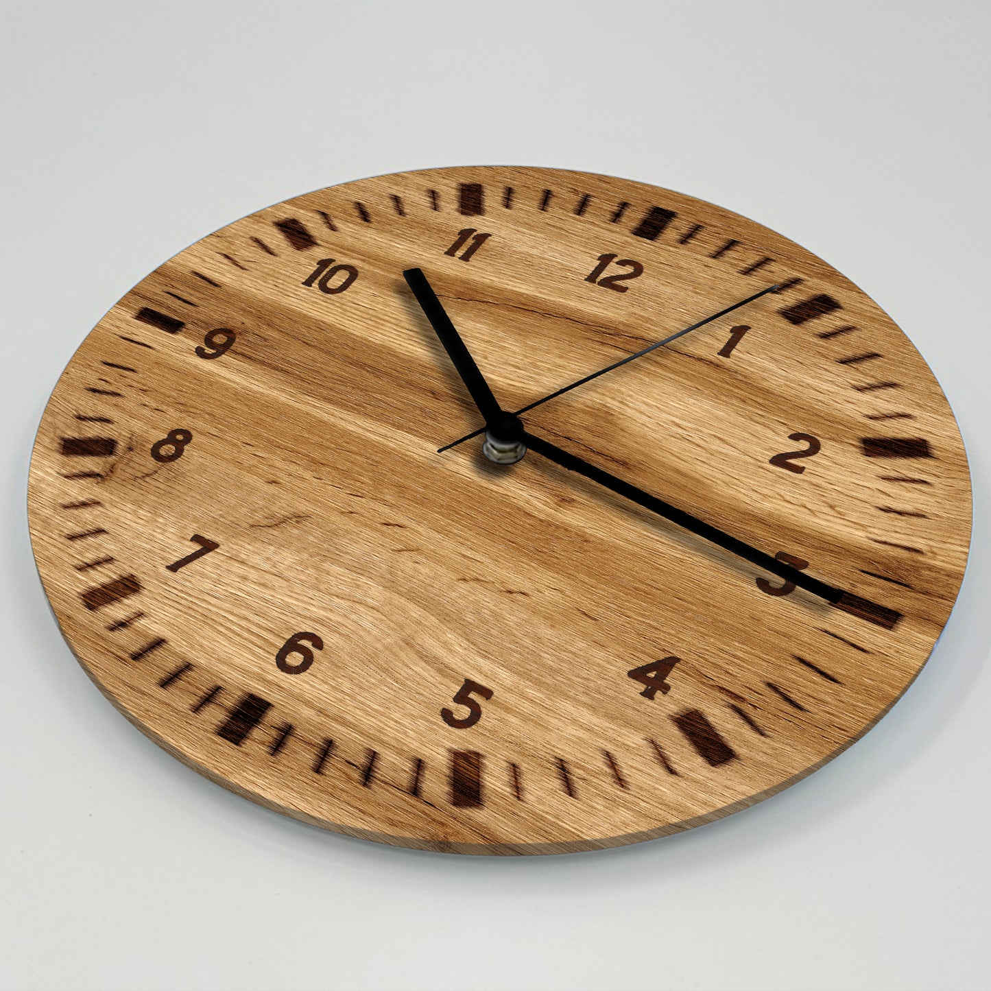 Hochwertige 30cm-Uhren Made in Alzenau Lautlose Uhr MDF Acryl Motiv Holz Branding