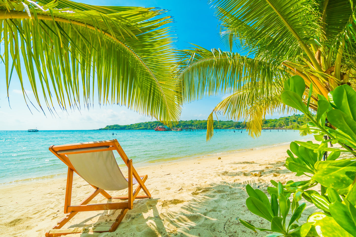 Flaches Druckmotiv Tropical Escape für Heizkörperverkleidung