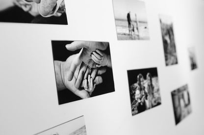 Klebe-Magnetfolie für Magnet-Fotos - Zwischengröße (11 x 17 cm)